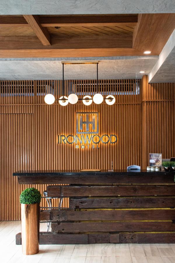 Ironwood Hotel Tacloban Esterno foto